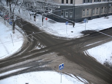 Crossroad_in_winter_2